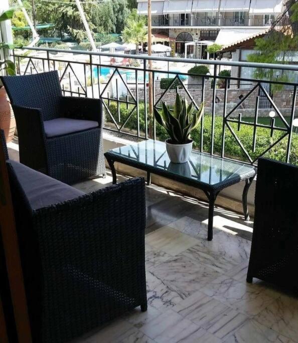 Helens Apartment Tolón Zewnętrze zdjęcie