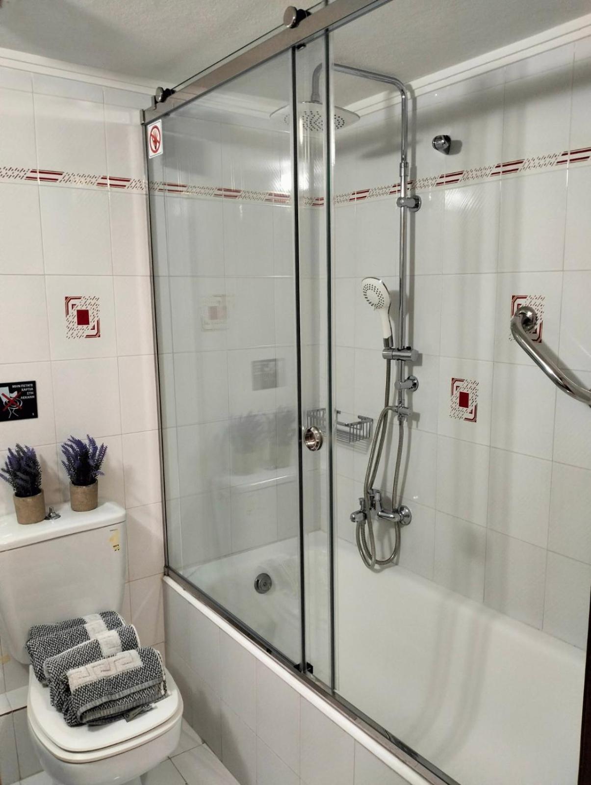 Helens Apartment Tolón Zewnętrze zdjęcie